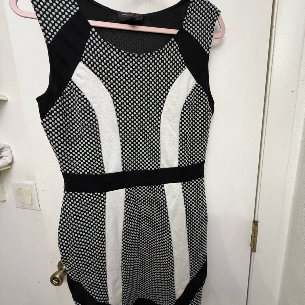 Romeo & Juliet Couture Black and White Dress